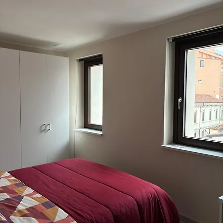 Sire House Apartamento